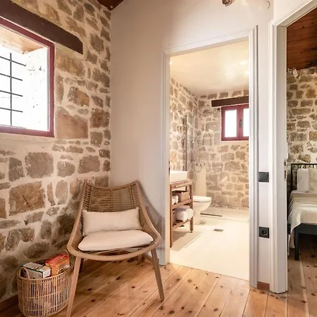 Apartman Geracasa Stone Méson Yerakaríon