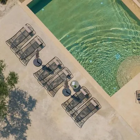 Geracasa Stone דירה