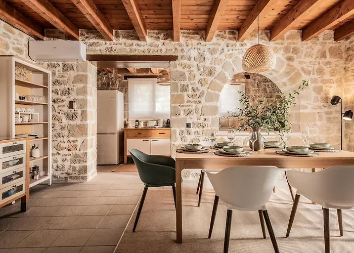 Geracasa Stone アパート