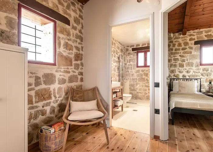 アパート Geracasa Stone Méson Yerakaríon