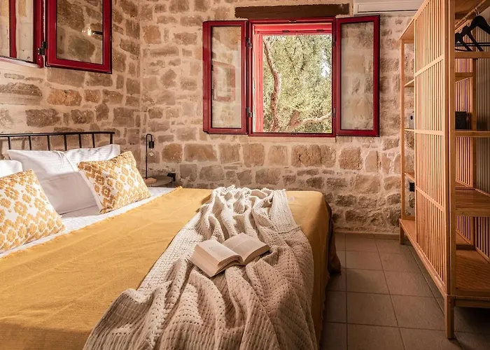 Geracasa Stone * Méson Yerakaríon