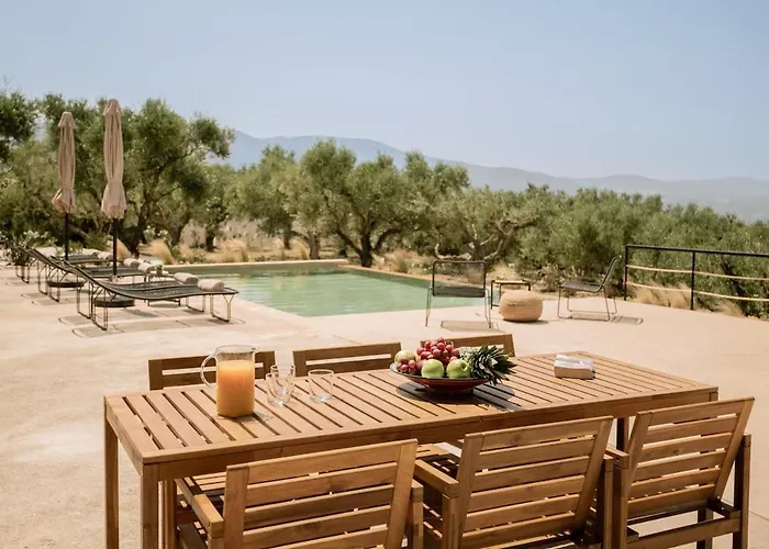 Geracasa Stone * Méson Yerakaríon