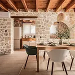Geracasa Stone Apartment